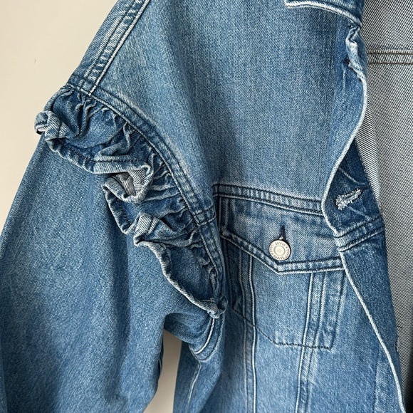Mavi Jeans Co. Cropped Ruffle Jean Jacket NWOT - size Small - Picture 4 of 6